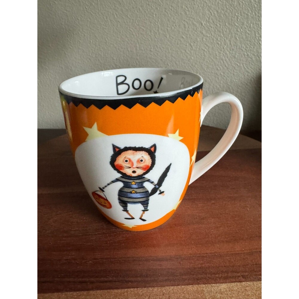 Lori C. Mitchell Halloween Mug Boo! Child in Cat Costume Harvest Unique EUC